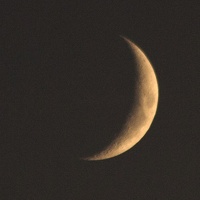 316-2422 Waxing Crescent Moon